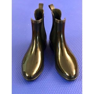 Nicole Miller Rain Booties